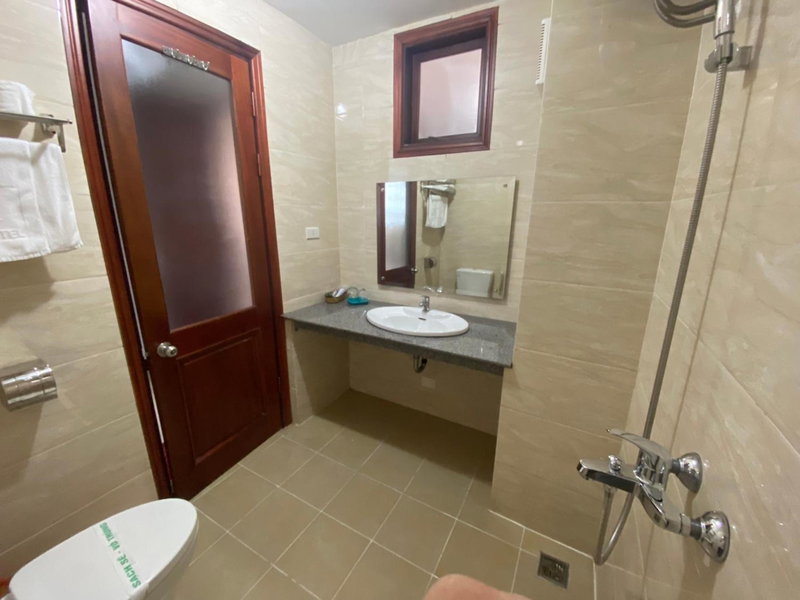 Khách sạn cẩm lai, Vinh, Vietnam
