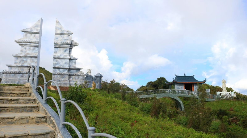 Heaven Gate O Quy Ho Sapa-Free Entry & Himalaya Salt Sauna, Lao Cai, Vietnam