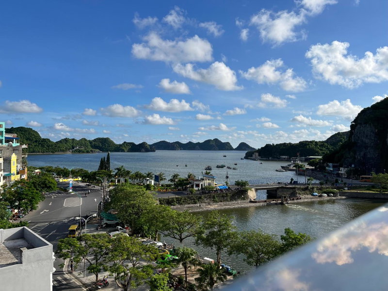 Cat Ba Rosalia Hotel, Cat Ba, Vietnam