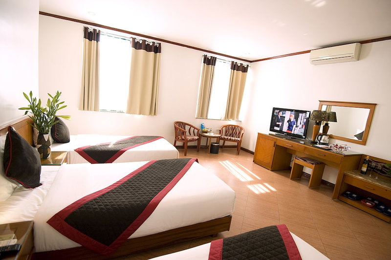 City Bay Hotel, Ha Long, Vietnam