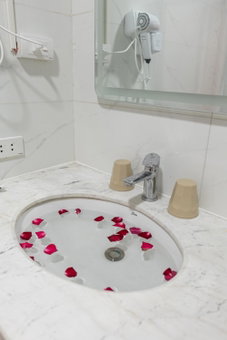 HOÀNG GIA Hotel ĐÔNG ANH, Dong Anh, Vietnam