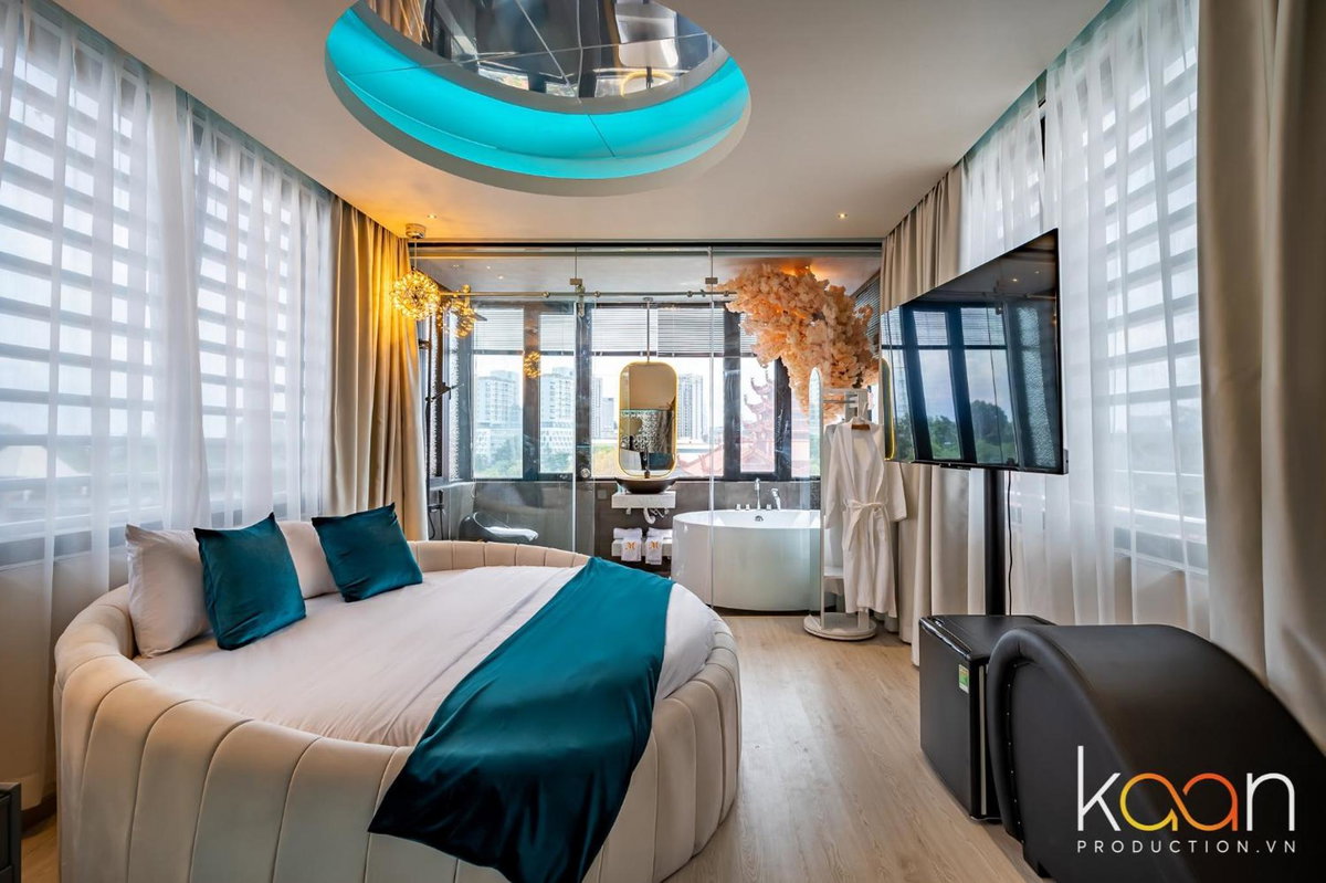 Hotel · Midas Hotel, Ho Chi Minh City