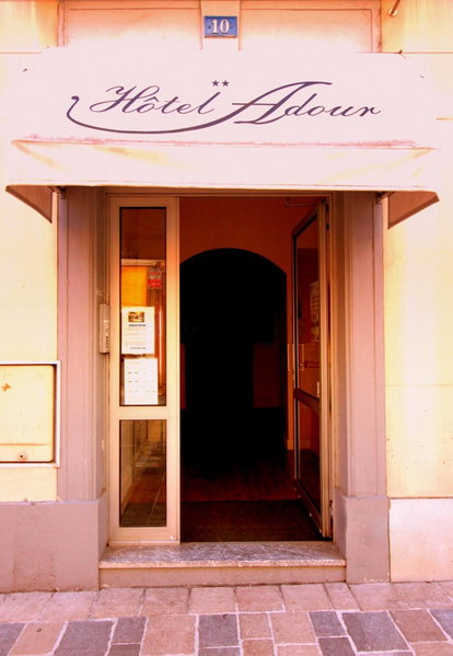 Fasthotel Pau-Centre HOTEL ADOUR, Pau, France