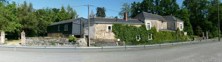 Guest House La Fauvelaie, Saint-Sylvain-dʼAnjou, France