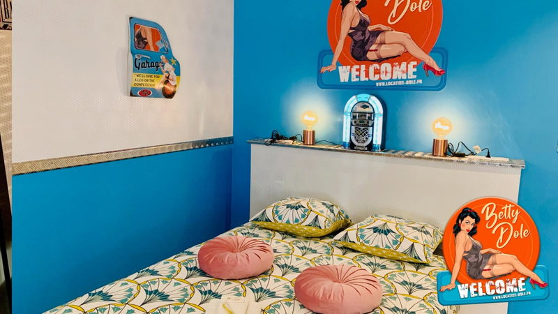 Nos studios au centre ville à Dole, Dole, France