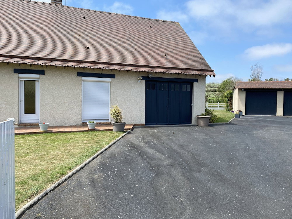 Hotel · B&B gîte de Saint COME de Fresne, Saint-Come-de-Fresne
