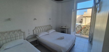 Hôtel L'Oustaou, Le Lavandou, France