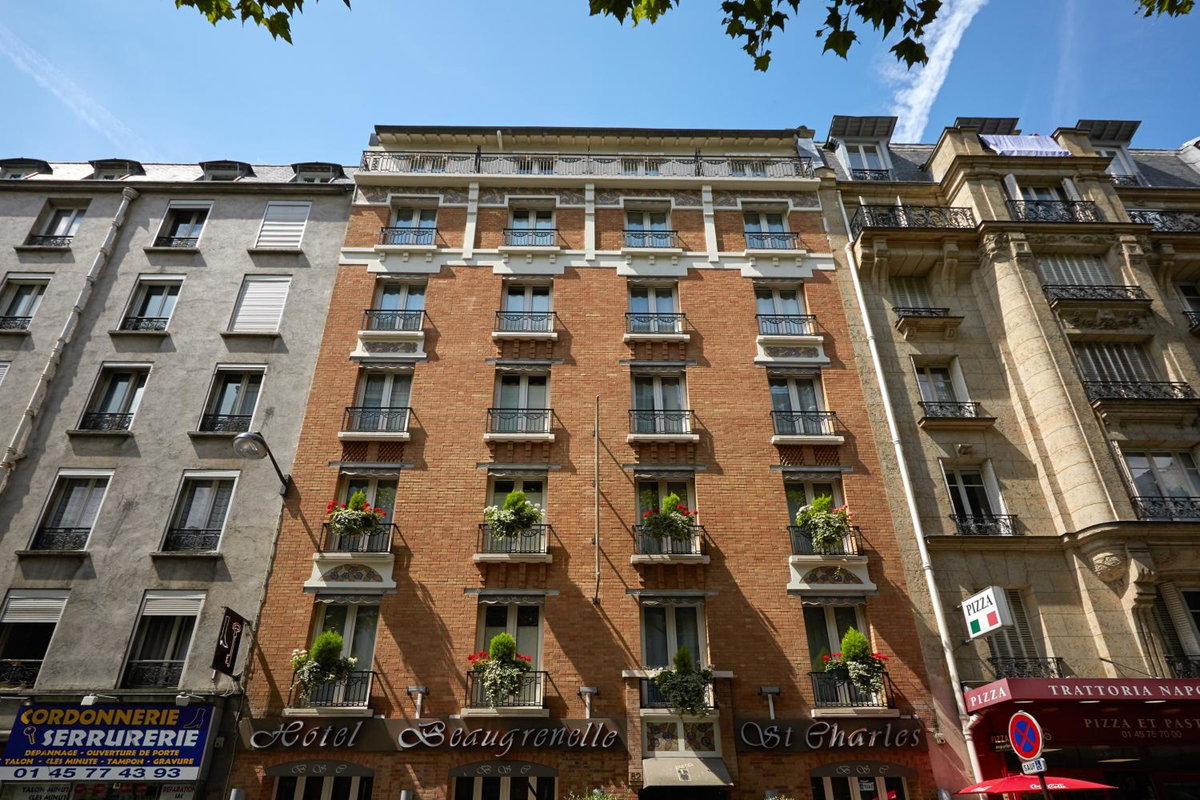 Beaugrenelle St-Charles Tour Eiffel, France