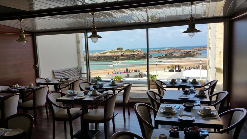Hotel De La Mer, Trégastel, France