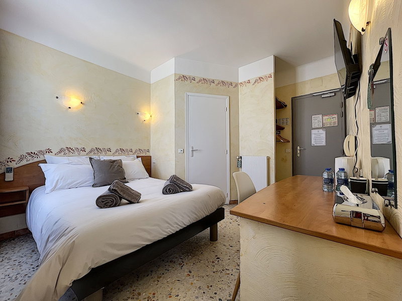 Le Provence Hôtel Golfe Juan, Vallauris, France