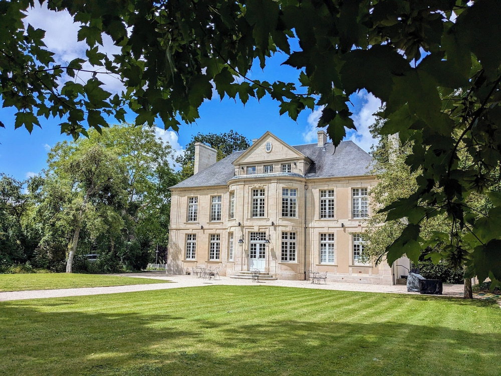 Hotel · Château Hôtel - Domaine de Coeurmandie, Bény-sur-Mer