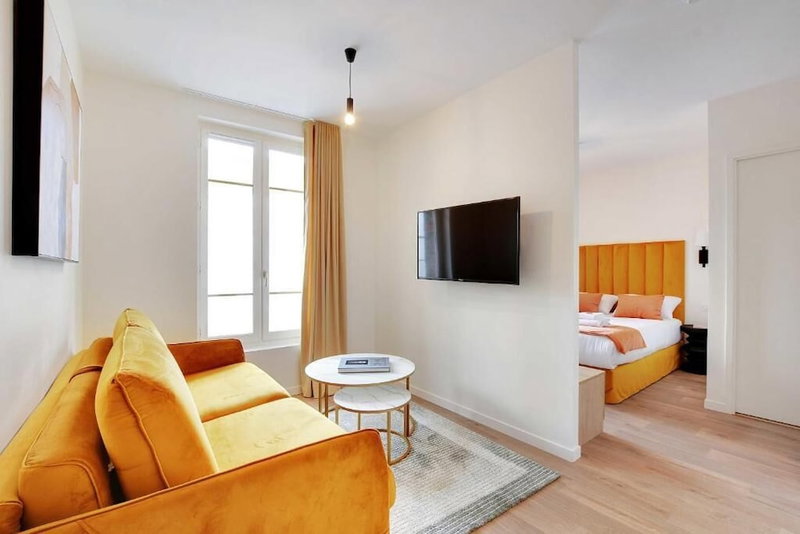 La Lumière de Paris, Levallois-Perret, France