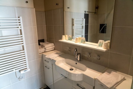 Au Primerose Hotel, Argeles Gazost, France