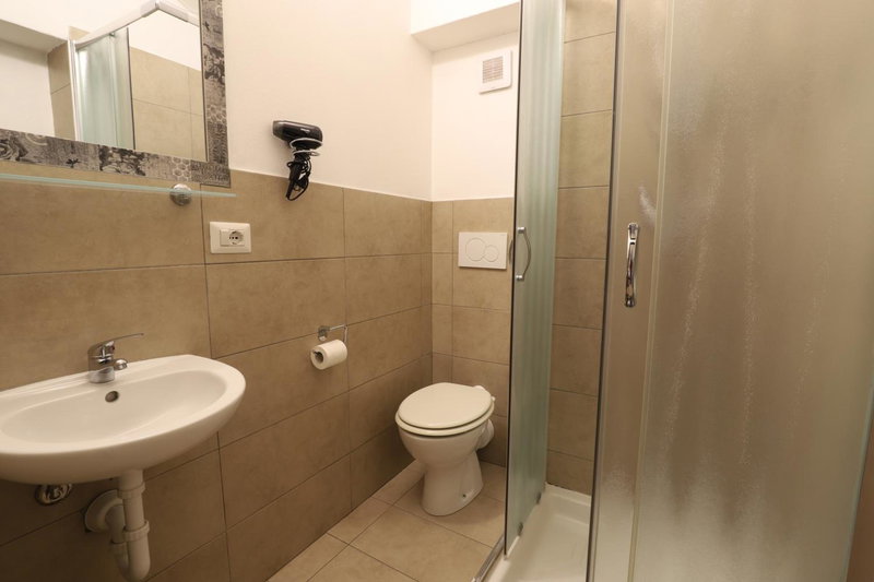 Guest House Minas, Milan, Italy