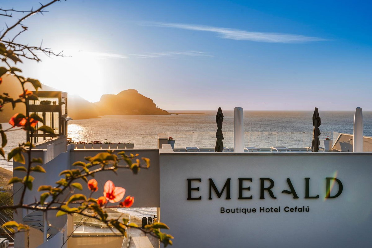 Hotel · Emerald Hotel Residence Cefalù, Cefalù