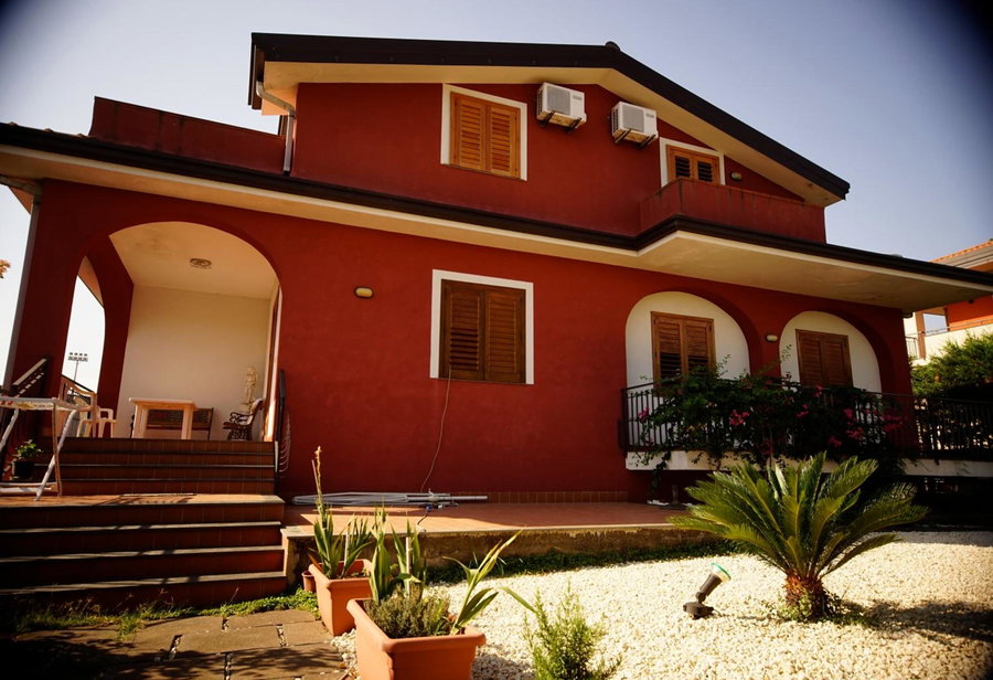 B&B Casalotto Inn, Aci SantʼAntonio, Italy
