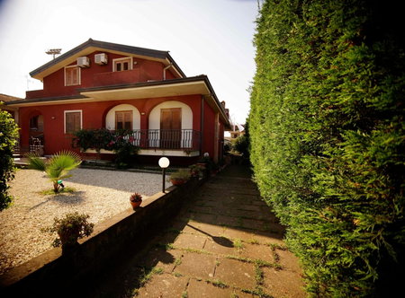 B&B Casalotto Inn, Aci SantʼAntonio, Italy