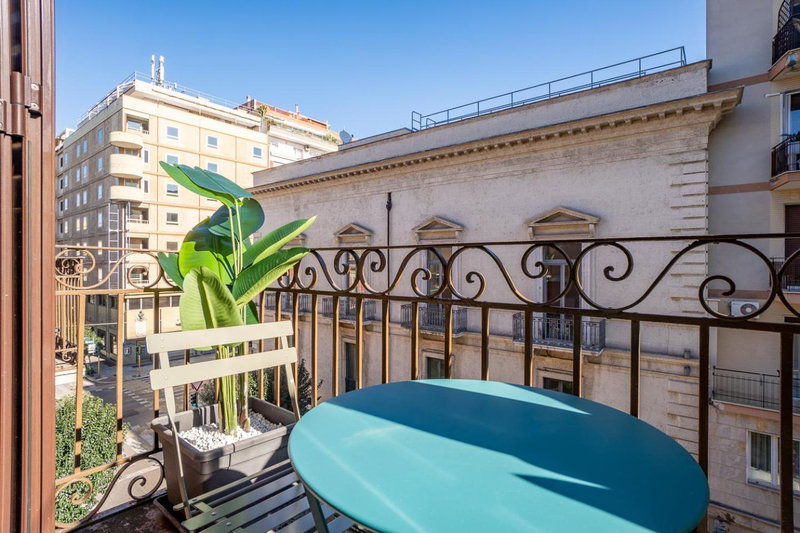 Vittorio's Luxury, Bari, Italy