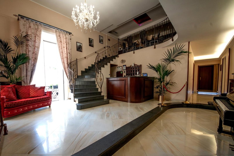 Hotel Lanfipe Palace, Naples, Italy
