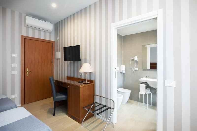 Hotel Excelsior, Pavia, Italy
