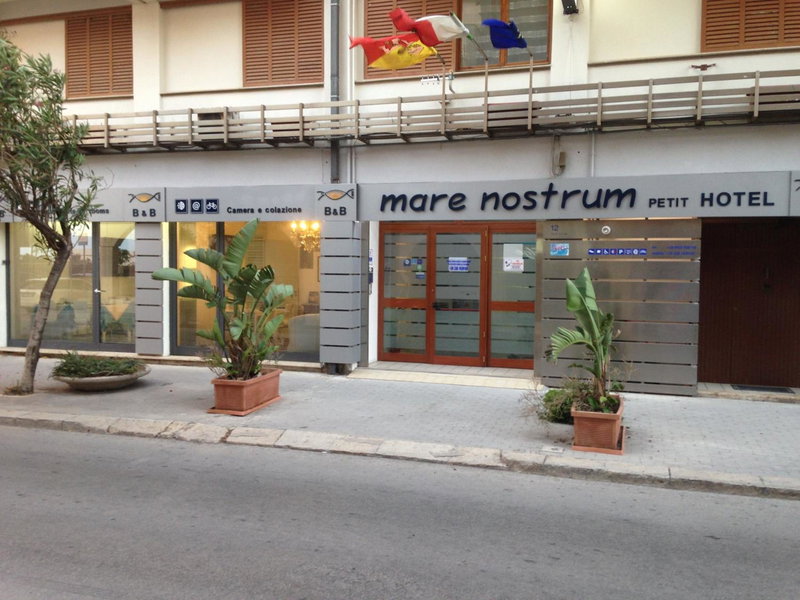 Mare Nostrum Petit Hôtel, Pozzallo, Italy