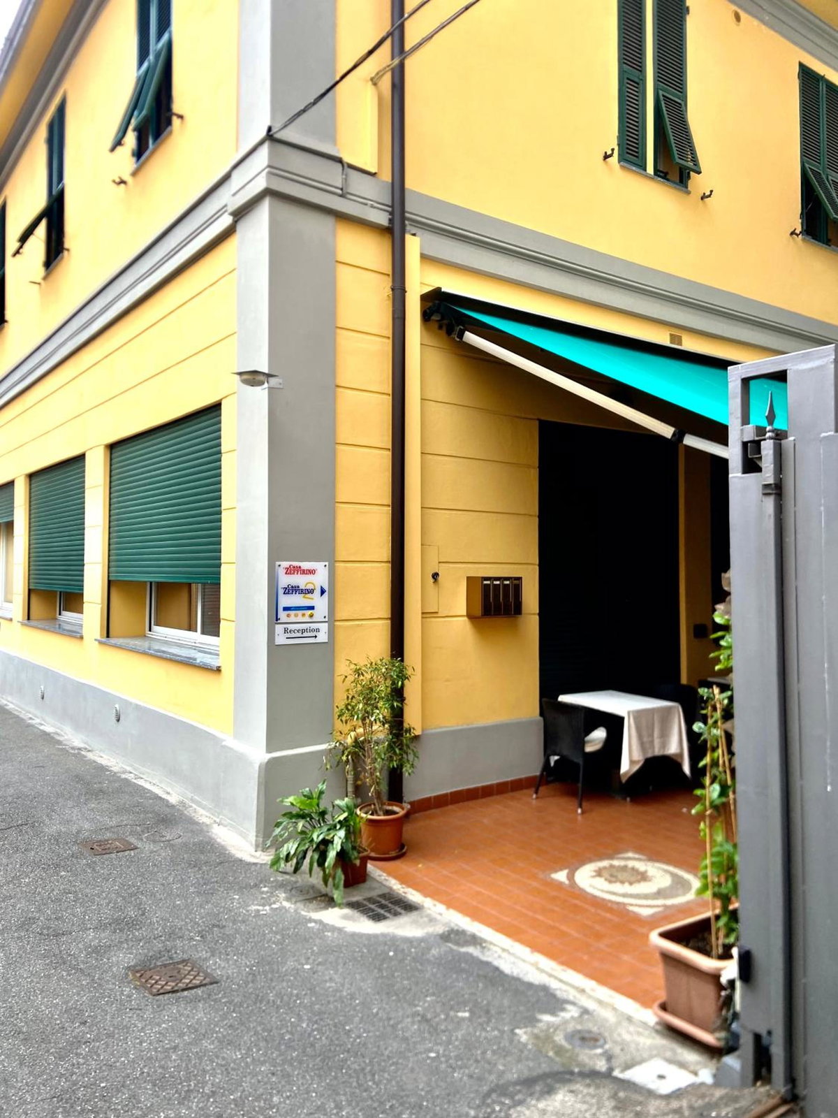 Hotel · Casa Zeffirino, Sanremo