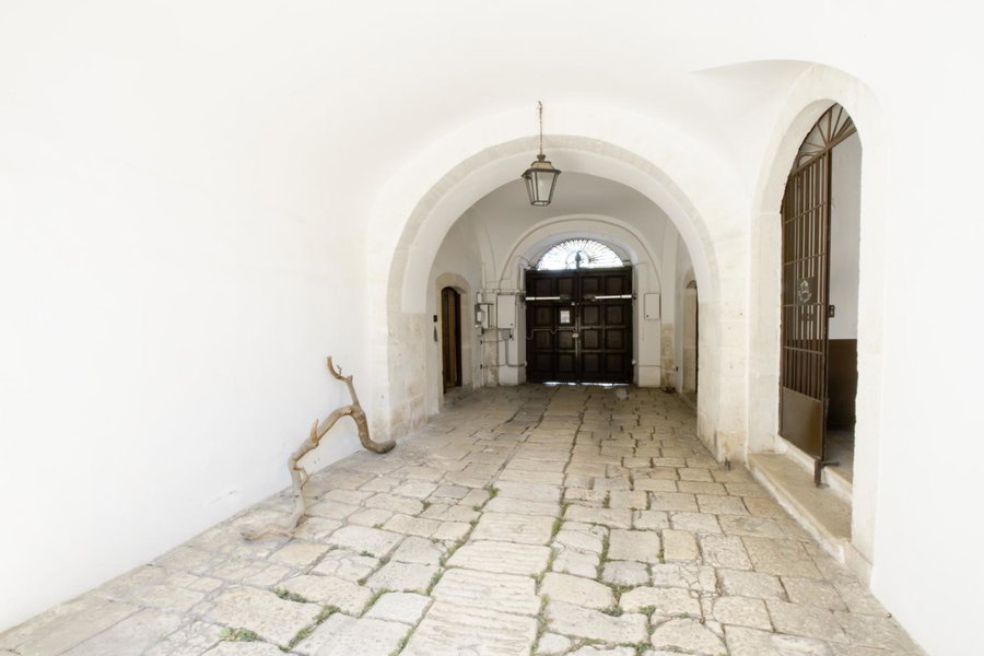 Le Tre Sorelle, Bari, Italy