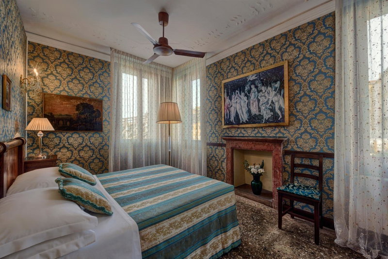 Hotel Galleria, Venice, Italy