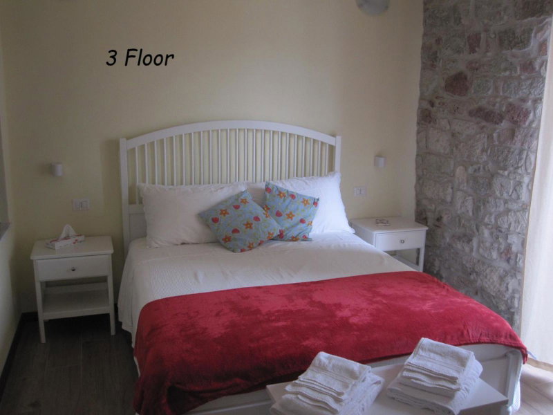 Bomarosa Rooms, Bosa, Italy