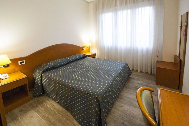 Hotel Italia, Ravenna, Italy