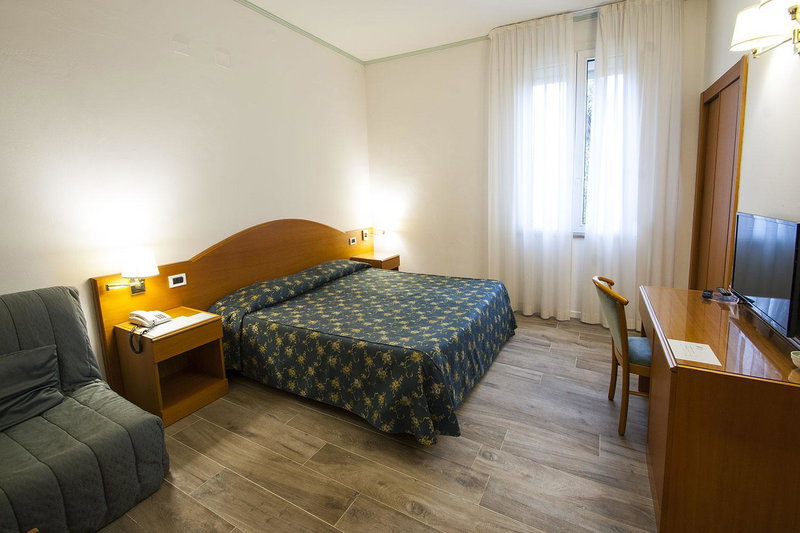 Hotel Italia, Ravenna, Italy