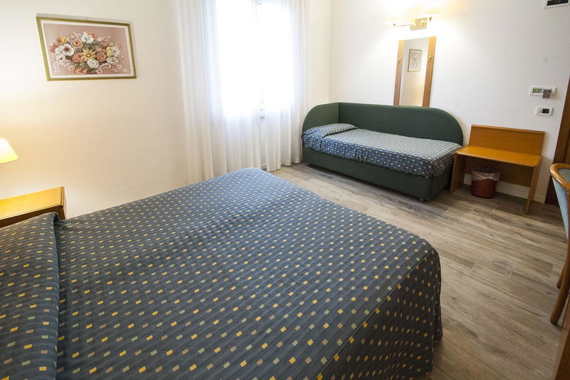 Hotel Italia, Ravenna, Italy