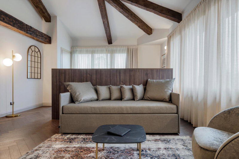 Porta Altinia Suites, Treviso, Italy