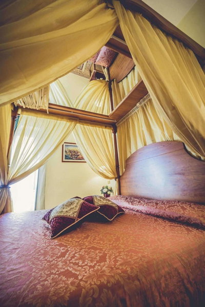 Nuovo Albergo, Chieti, Italy
