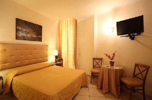 Bovio Suite, Naples, Italy