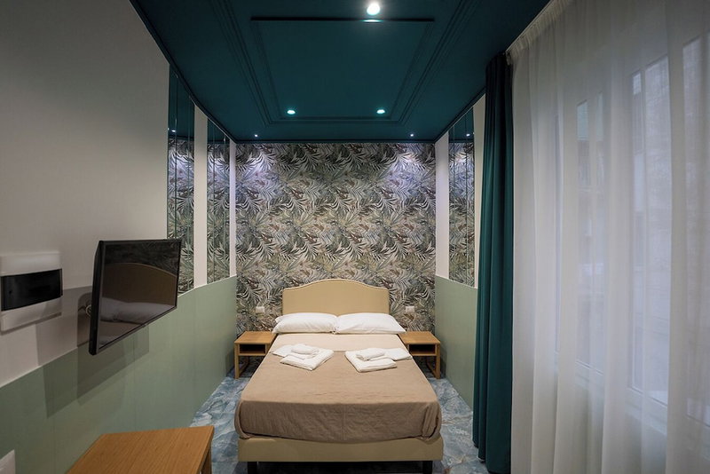 H. G. Boutique Toledo Napoli Centro by ClaPa Group Dislocated Hospitality, Naples, Italy