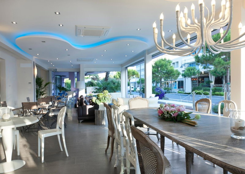 Hotel Lungomare, Cesenatico, Italy