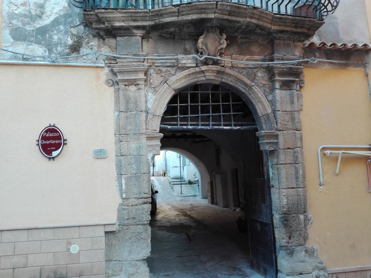 La Finestra sul Cortile B&B, Italy