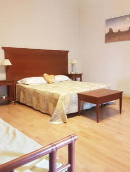 Bed & Breakfast Macallè, Catania, Italy