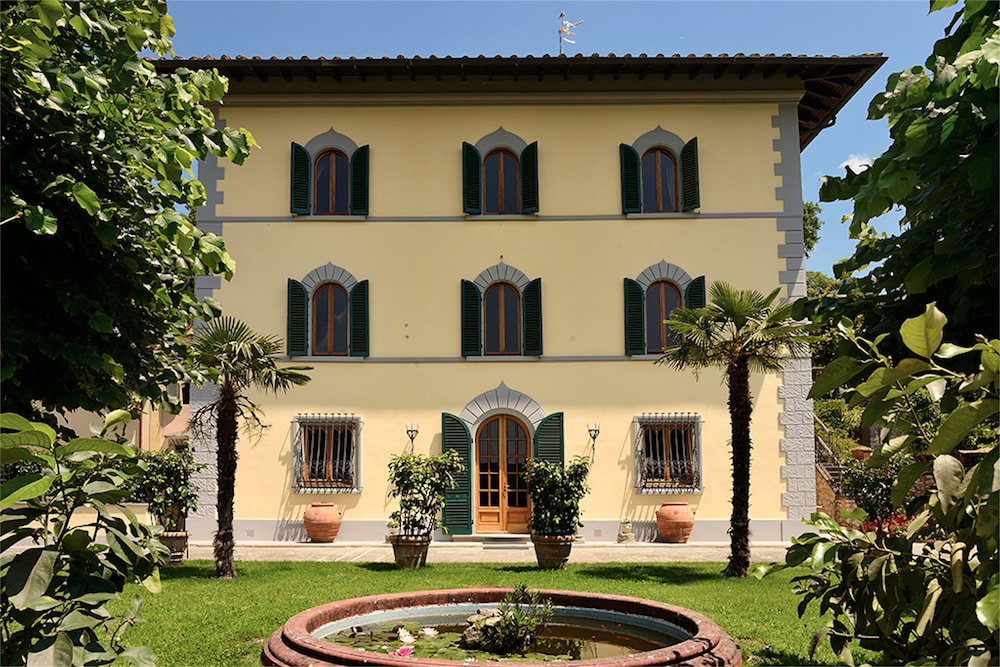 Villa Parri, Italy