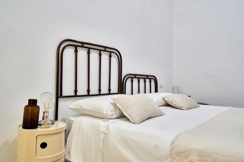 Palazzo Bevilacqua Napoli B&B, Naples, Italy