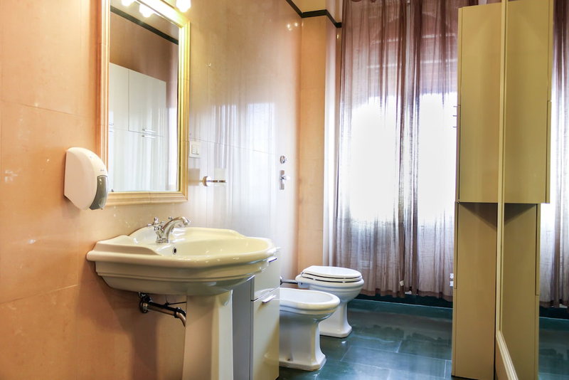 Hotel RossoVino, Milan, Italy