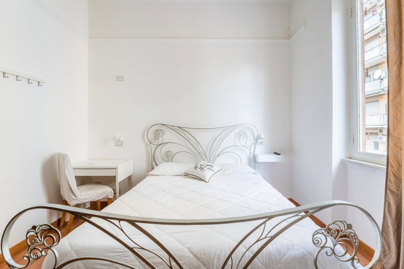 Rooms Piramide, Rome, Italy