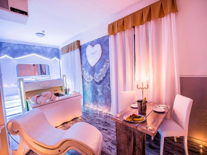 Hotel Butterfly, Torre del Lago Puccini, Italy