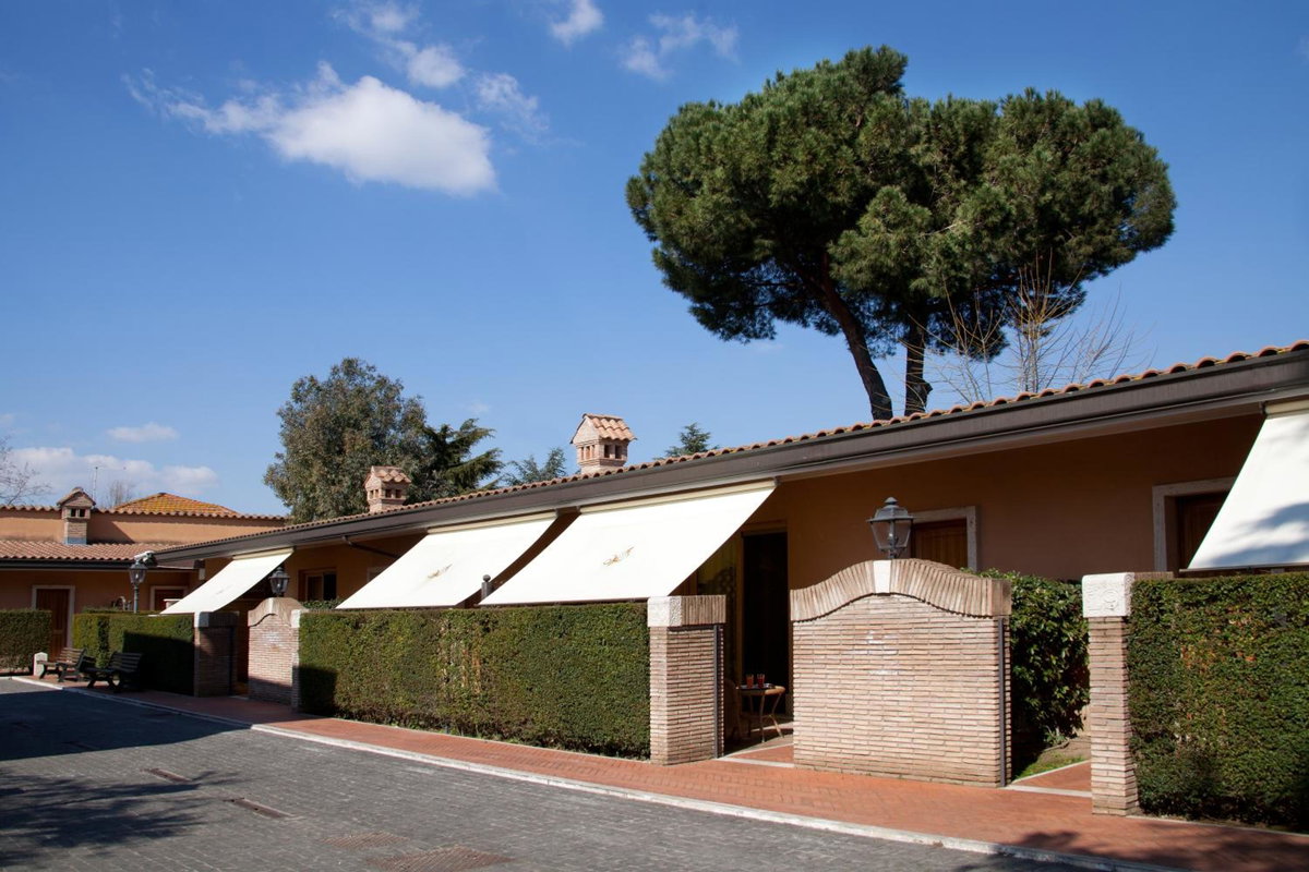 Hotel Piccolo Borgo, Italy