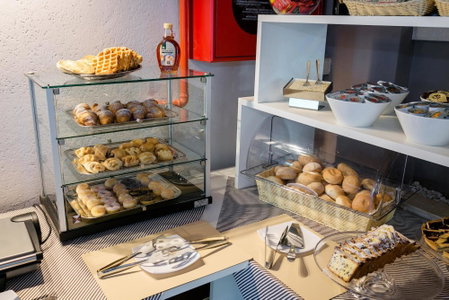 Hotel Saviola, Sirmione, Italy