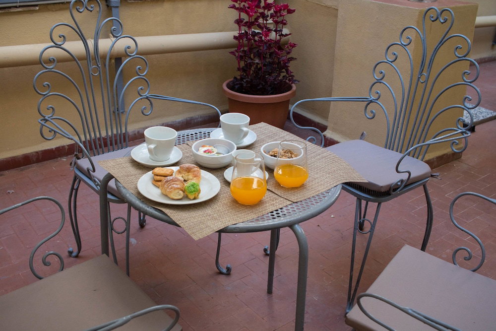 Hotel · Bagnasco 18, Palermo