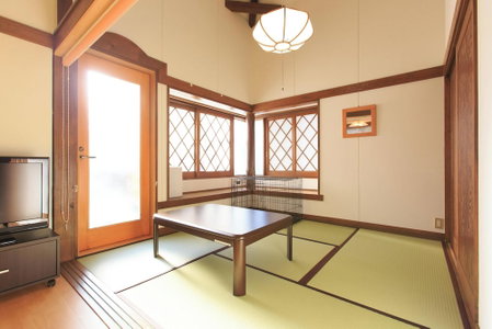 Yatsugatake Wan Wan Paradise Cottage, Hokuto, Japan