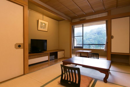 Shikanoyu Hotel, Komono, Japan