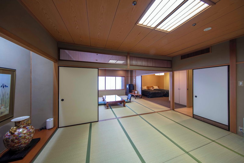 Kurashiki Yuga Onsen Hotel SANTO-KA, Kurashiki, Japan